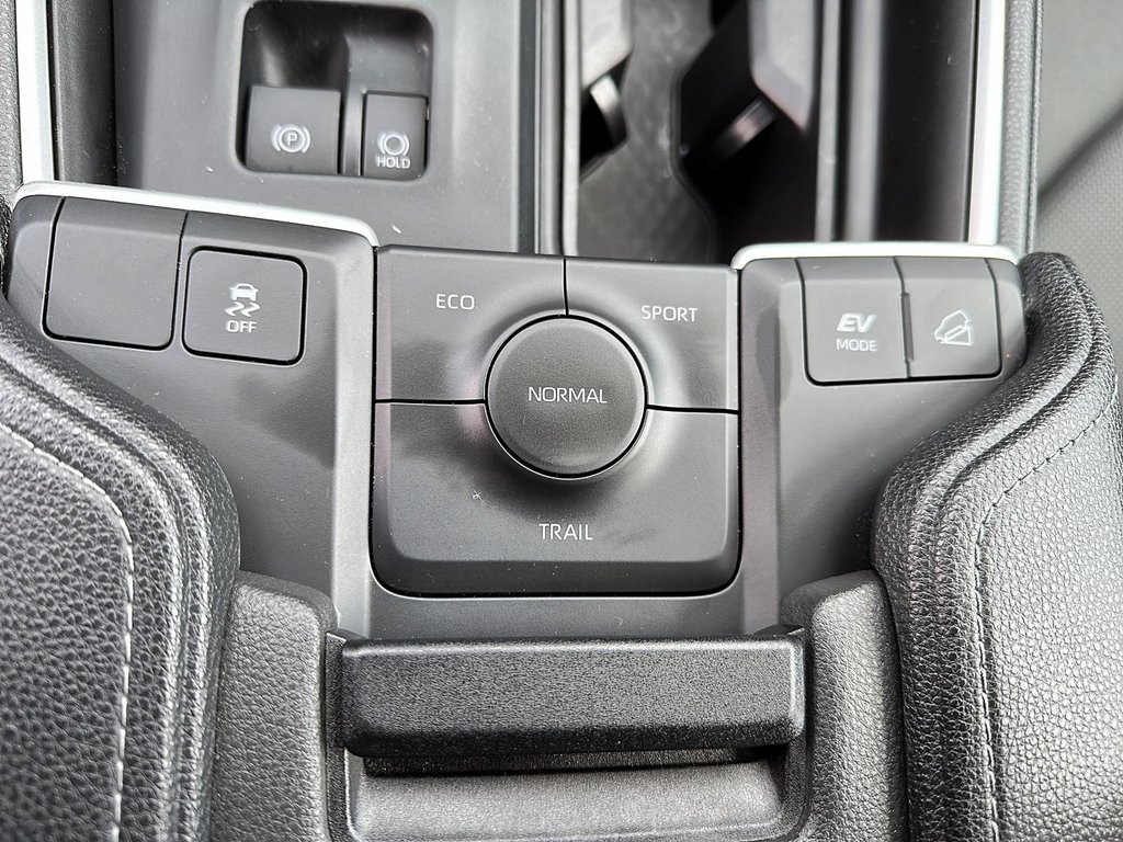 2025 Toyota GRAND HIGHLANDER HYB Rid XLE AW in Stratford, Ontario - 15 - w1024h768px