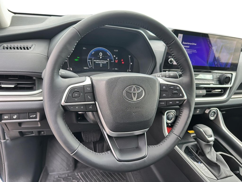 2025 Toyota GRAND HIGHLANDER HYB Rid XLE AW in Stratford, Ontario - 11 - w1024h768px