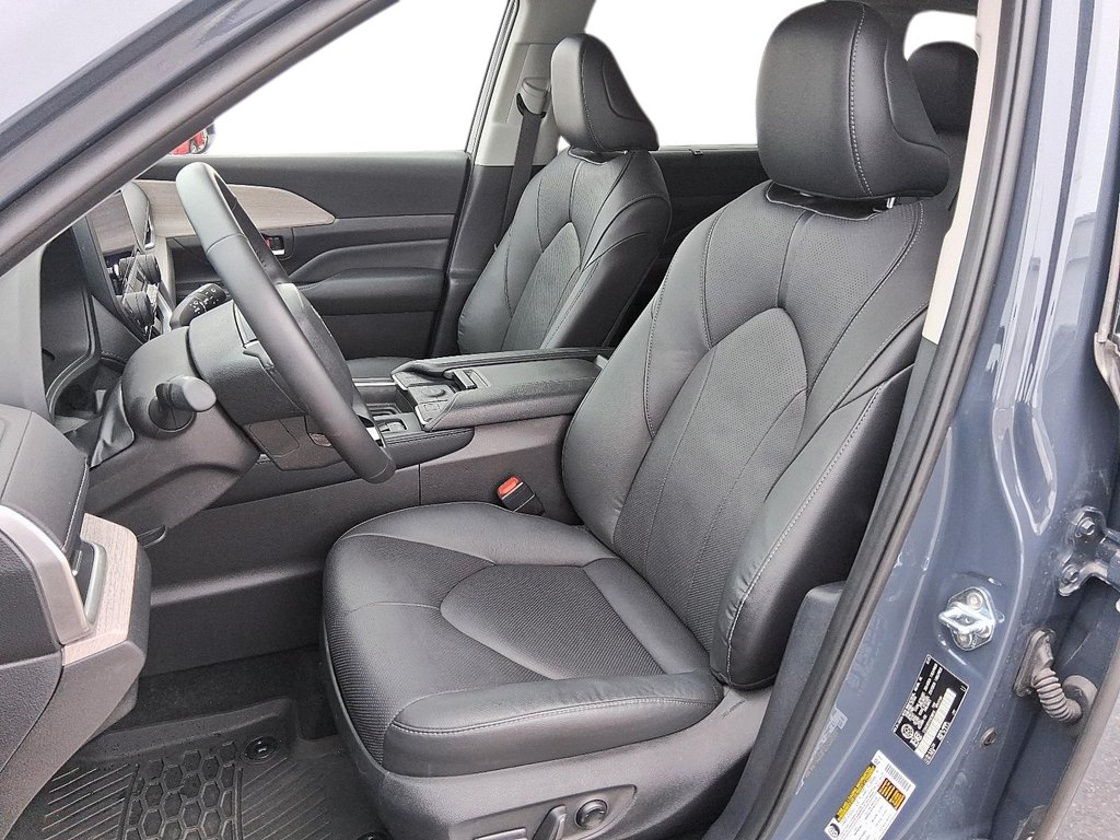 2025 Toyota Grand Highlander Hyb Grand Highlander Limited Hybri in Stratford, Ontario - 8 - w1024h768px