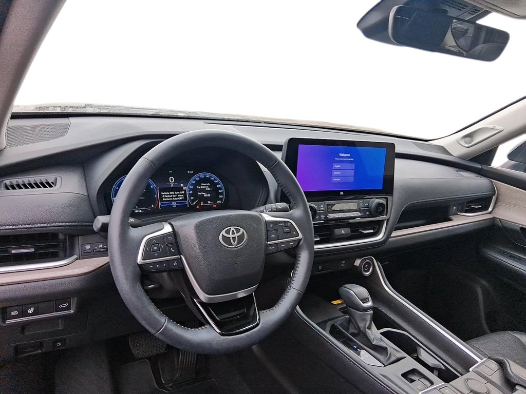 2025 Toyota Grand Highlander Limited AWD in Stratford, Ontario - 11 - w1024h768px