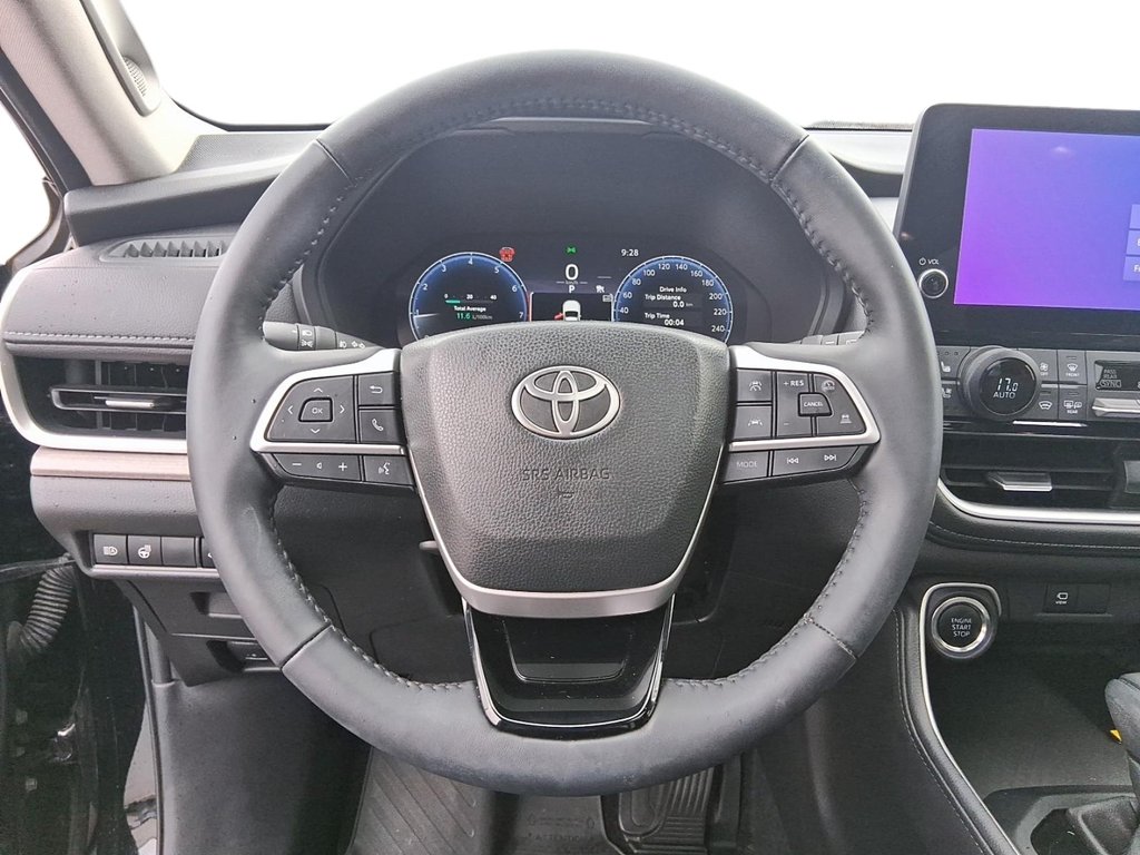 2025 Toyota Grand Highlander Limited AWD in Stratford, Ontario - 13 - w1024h768px