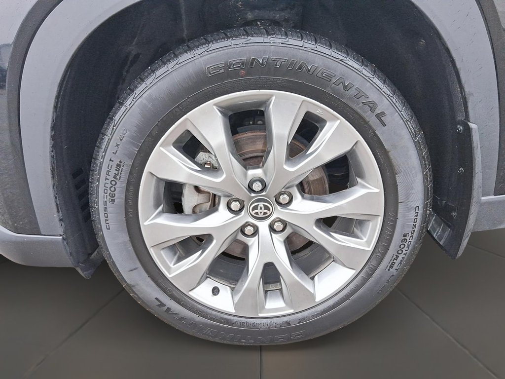 2025 Toyota Grand Highlander Limited AWD in Stratford, Ontario - 7 - w1024h768px