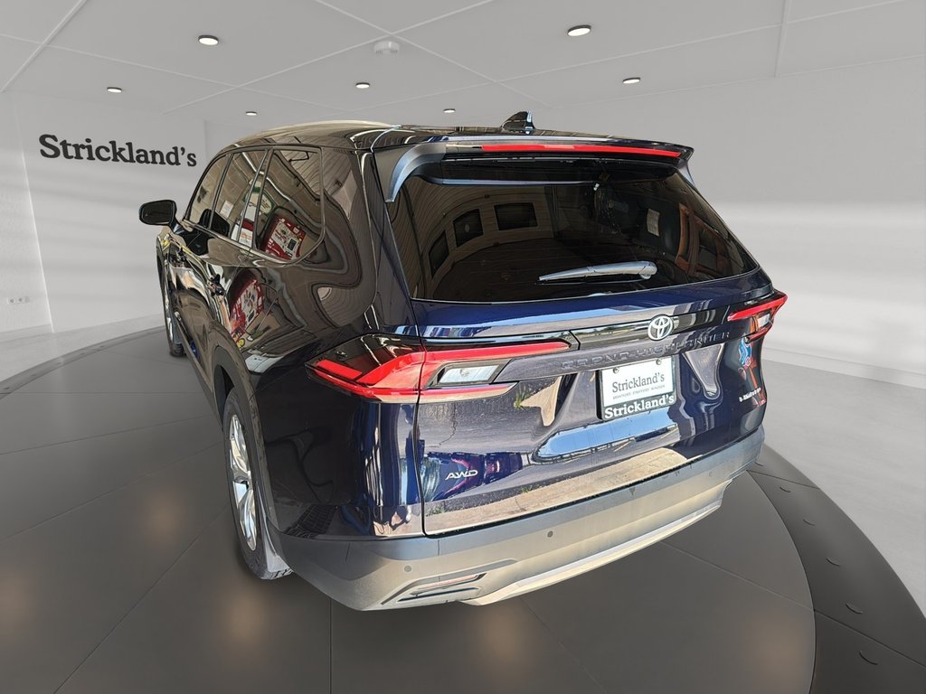 2026 Toyota Grand Highlander Limited AWD in Stratford, Ontario - 4 - w1024h768px