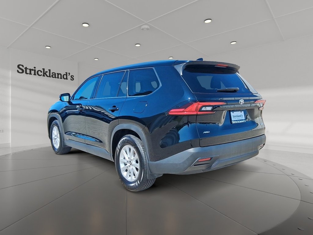 2026 Toyota Grand Highlander XLE AWD in Stratford, Ontario - 4 - w1024h768px