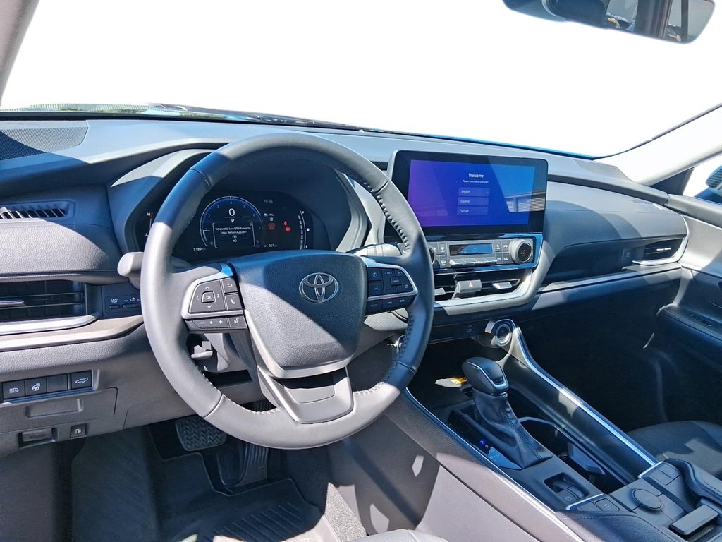 2026 Toyota Grand Highlander XLE AWD in Stratford, Ontario - 11 - w1024h768px