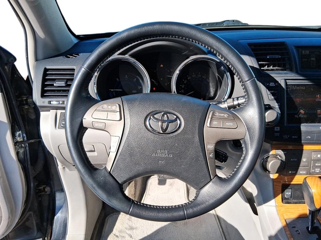 2009 Toyota Highlander Hybrid 4WDi LTD 7-Pass in Stratford, Ontario - 15 - w1024h768px