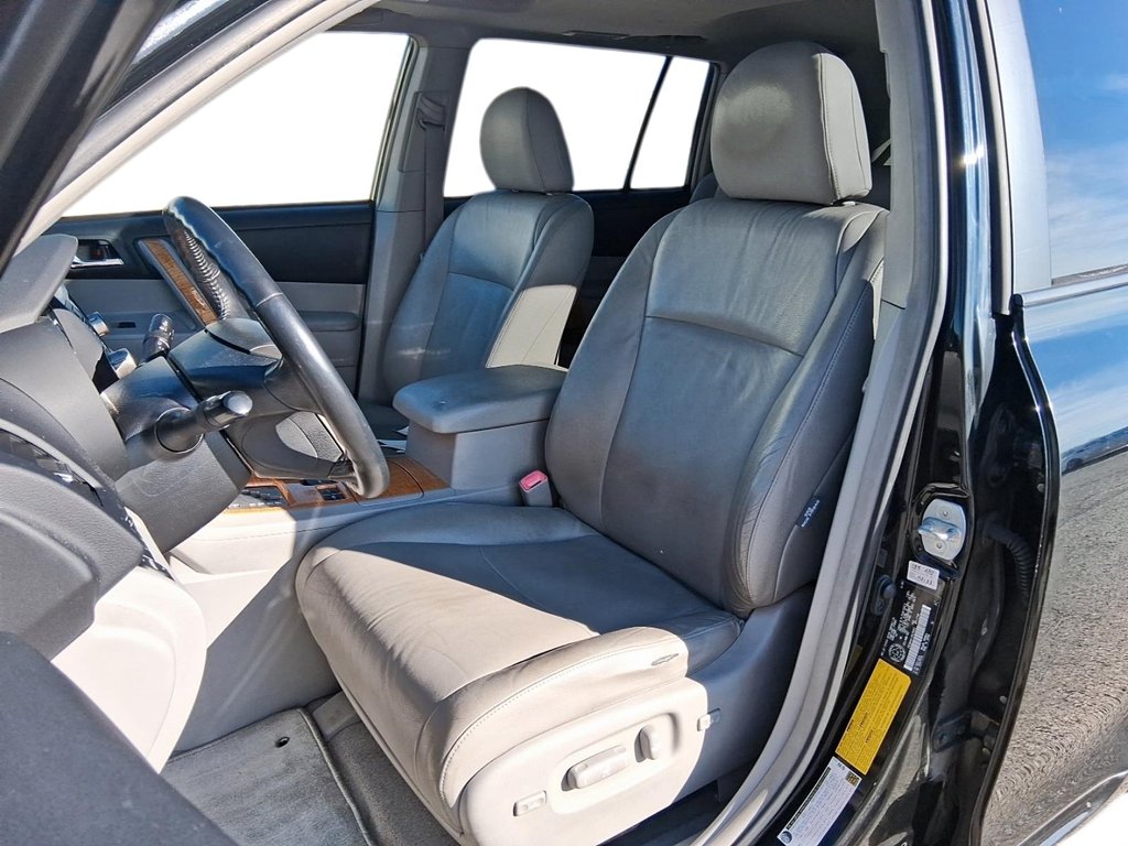2009 Toyota Highlander Hybrid 4WDi LTD 7-Pass in Stratford, Ontario - 10 - w1024h768px