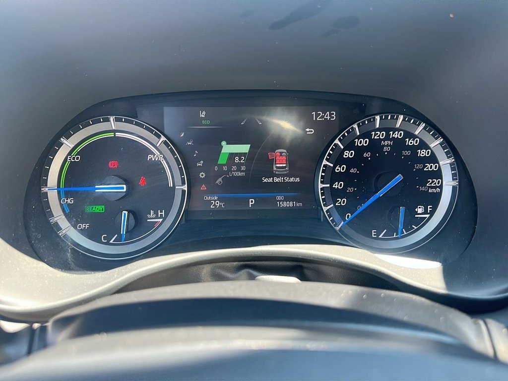 2021 Toyota Highlander hybrid XLE AWD in Stratford, Ontario - 13 - w1024h768px