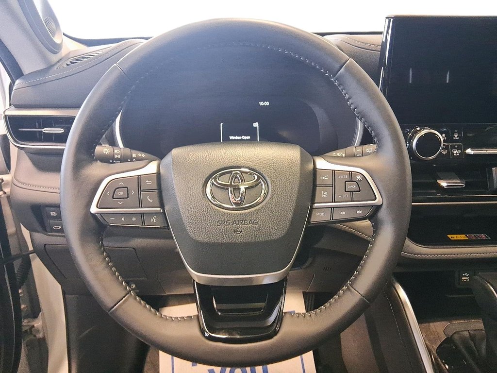 2025 Toyota Highlander Hybrid Limited AWD in Stratford, Ontario - 12 - w1024h768px