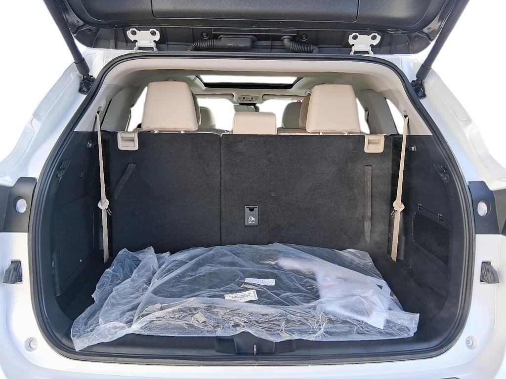 2025 Toyota Highlander Hybrid Limited AWD in Stratford, Ontario - 6 - w1024h768px