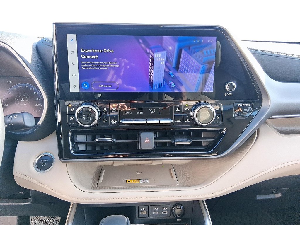 2025 Toyota Highlander Hybrid Limited AWD in Stratford, Ontario - 16 - w1024h768px