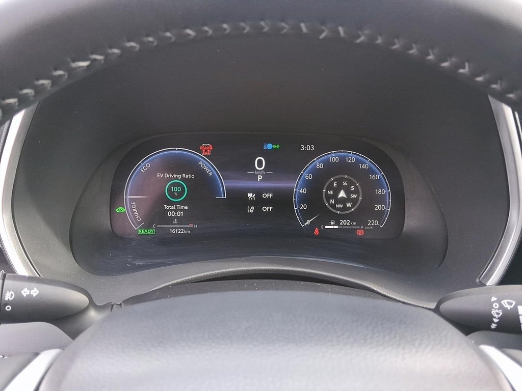 2025 Toyota Highlander Hybrid Limited AWD in Stratford, Ontario - 15 - w1024h768px