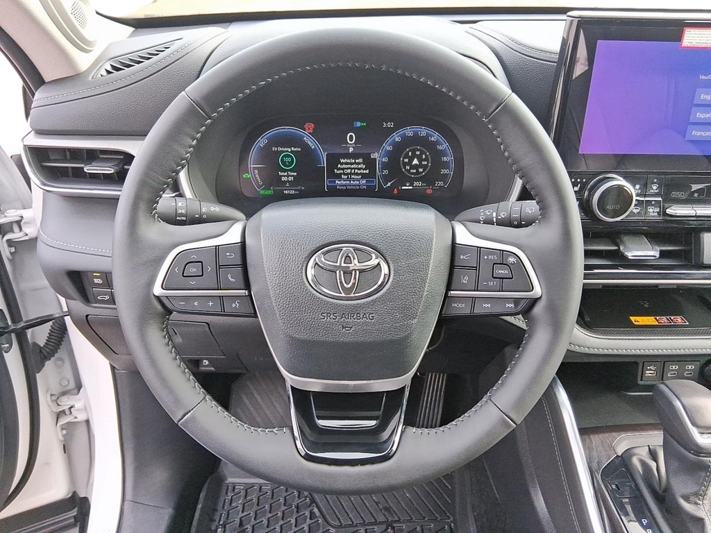 2025 Toyota Highlander Hybrid Limited AWD in Stratford, Ontario - 13 - w1024h768px