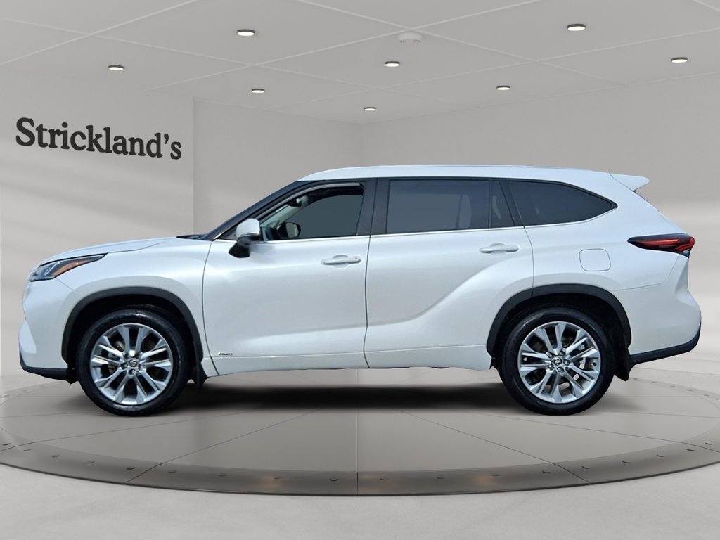 2025 Toyota Highlander Hybrid Limited AWD in Stratford, Ontario - 5 - w1024h768px
