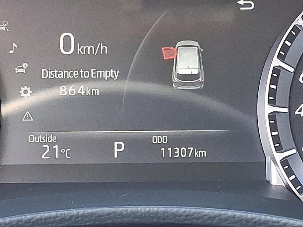 2026 Toyota Highlander Hybrid XLE AWD in Stratford, Ontario - 15 - w1024h768px