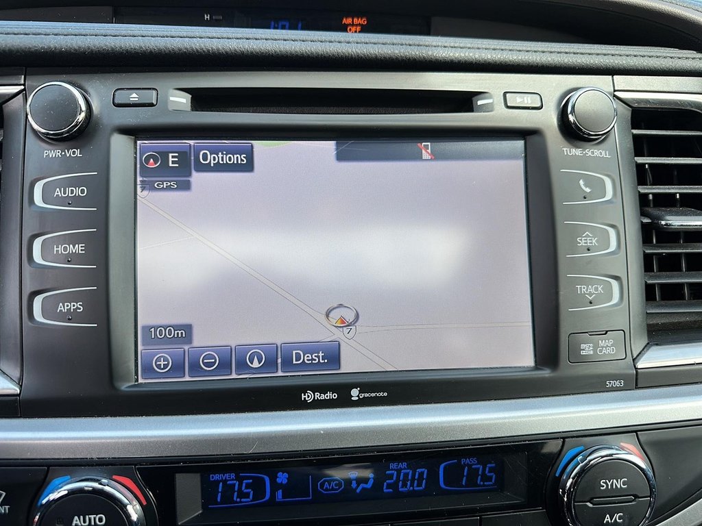 2014 Toyota Highlander XLE AWD in Stratford, Ontario - 18 - w1024h768px