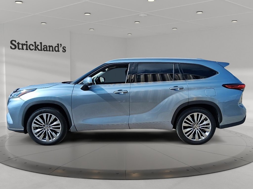 2021 Toyota Highlander Limited AWD in Stratford, Ontario - 5 - w1024h768px