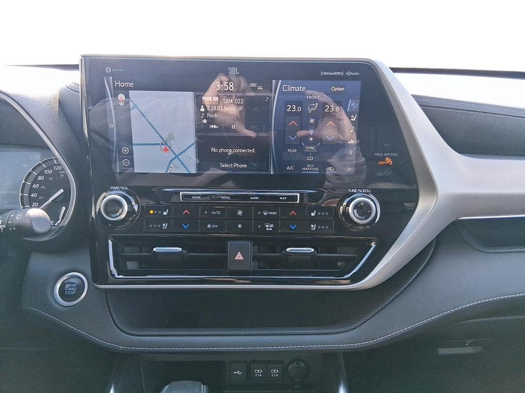 2021 Toyota Highlander Limited AWD in Stratford, Ontario - 18 - w1024h768px