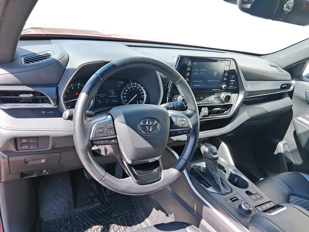 2021 Toyota Highlander XSE AWD in Stratford, Ontario - 12 - w1024h768px