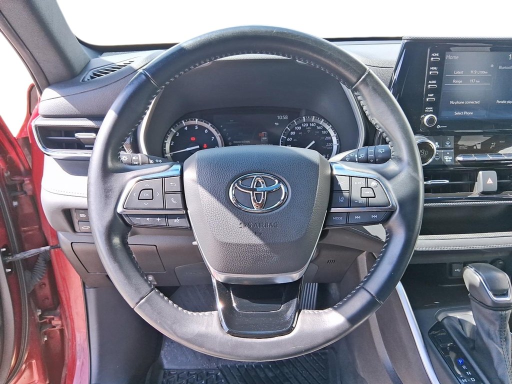 2021 Toyota Highlander XSE AWD in Stratford, Ontario - 14 - w1024h768px