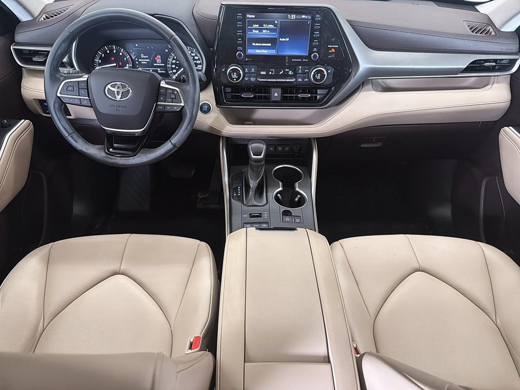 2021 Toyota Highlander XLE AWD in Stratford, Ontario - 9 - w1024h768px