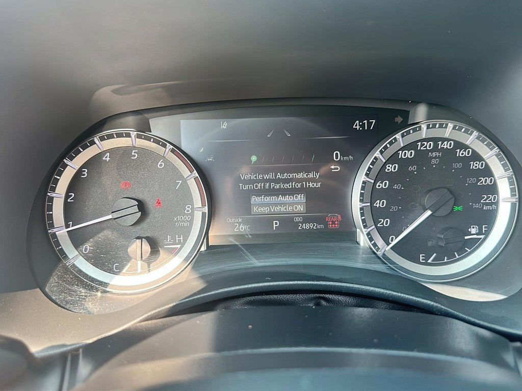 2024 Toyota Highlander XSE AWD in Stratford, Ontario - 13 - w1024h768px