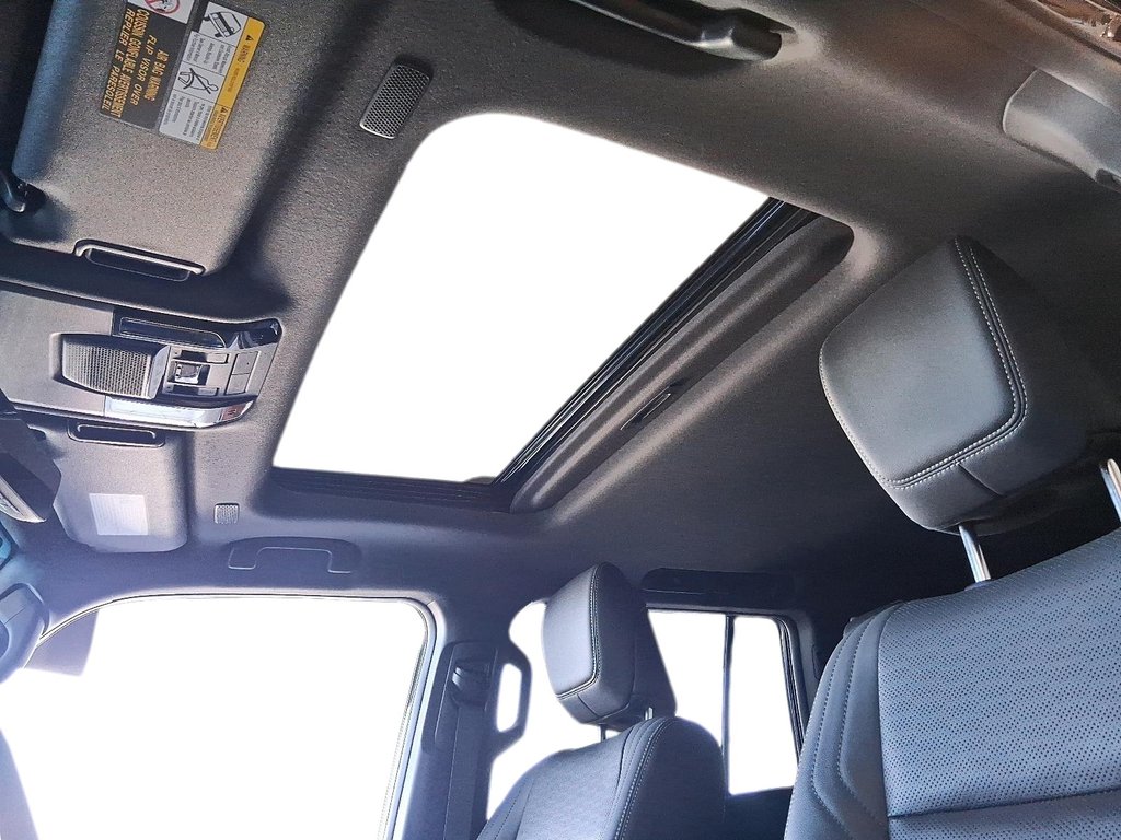 2025 Toyota Land Cruiser in Stratford, Ontario - 17 - w1024h768px