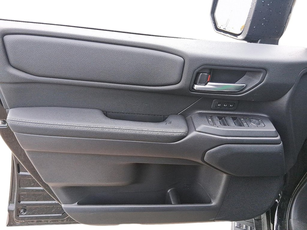 2025 Toyota Land Cruiser in Stratford, Ontario - 11 - w1024h768px