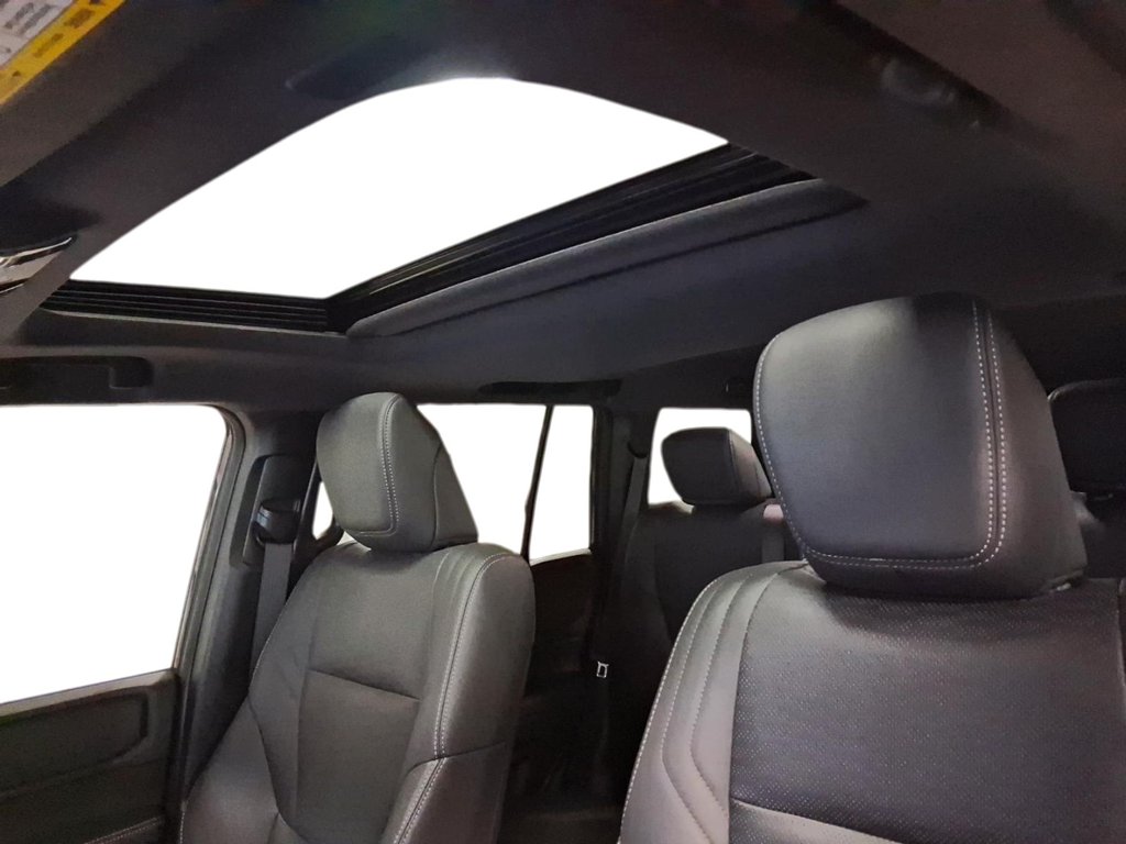 2026 Toyota Land Cruiser in Stratford, Ontario - 17 - w1024h768px