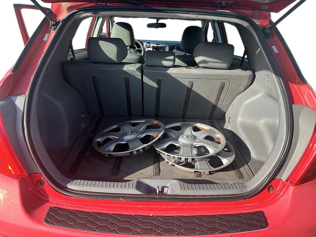 2010 Toyota Matrix FWD 5M in Stratford, Ontario - 6 - w1024h768px