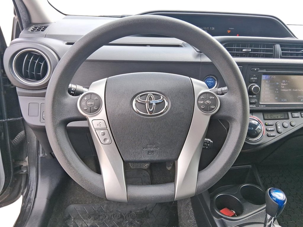 2012 Toyota Prius c eCVT in Stratford, Ontario - 12 - w1024h768px