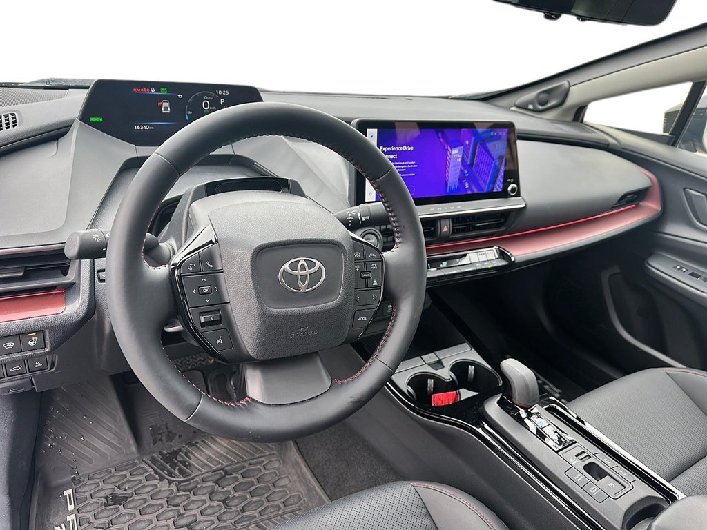 2024 Toyota Prius Plug-in Hybrid XSE Premi in Stratford, Ontario - 9 - w1024h768px