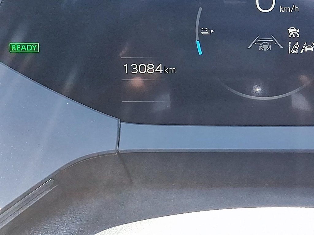 2026 Toyota Prius Plug-in Hybrid XSE Premi in Stratford, Ontario - 13 - w1024h768px