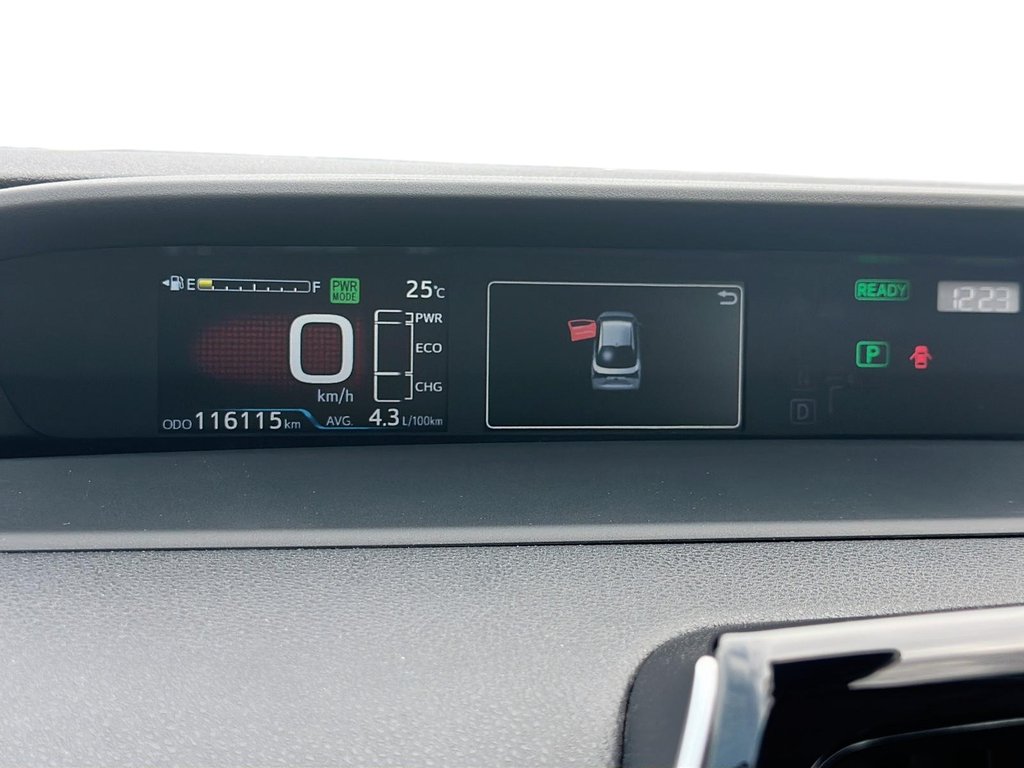 2019 Toyota Prius AWD-e CVT in Stratford, Ontario - 13 - w1024h768px