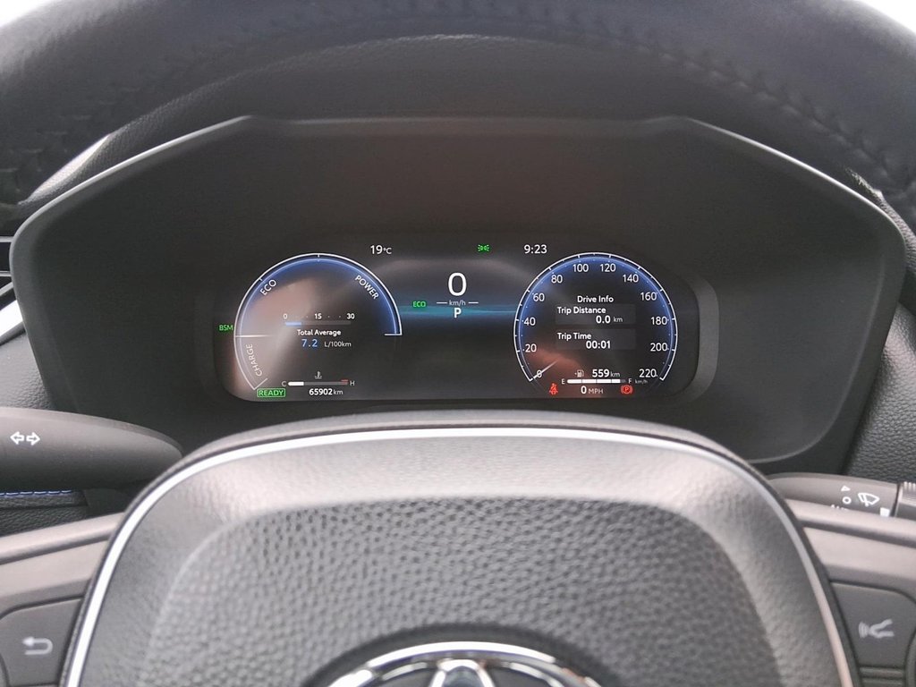 2023 Toyota RAV4 Hybrid XSE AWD in Stratford, Ontario - 14 - w1024h768px