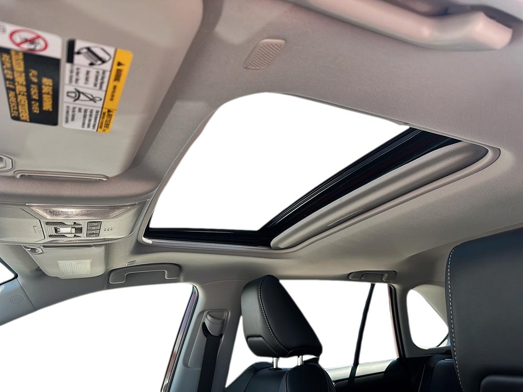 2024 Toyota RAV4 Hybrid XLE AWD in Stratford, Ontario - 17 - w1024h768px