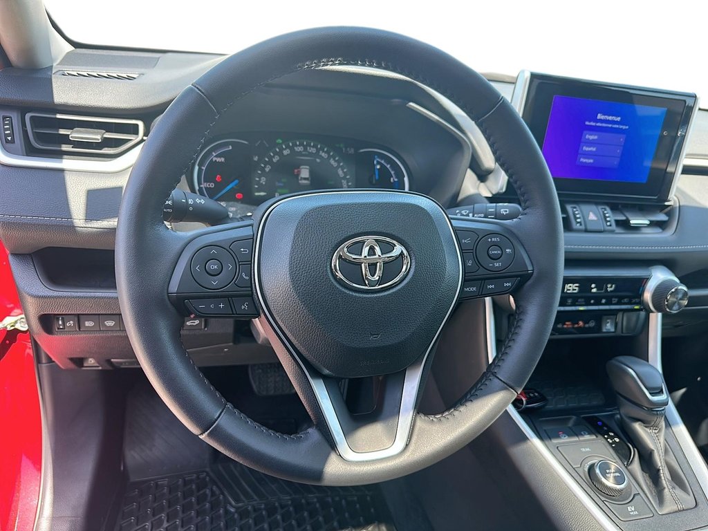 2024 Toyota RAV4 Hybrid XLE AWD in Stratford, Ontario - 11 - w1024h768px