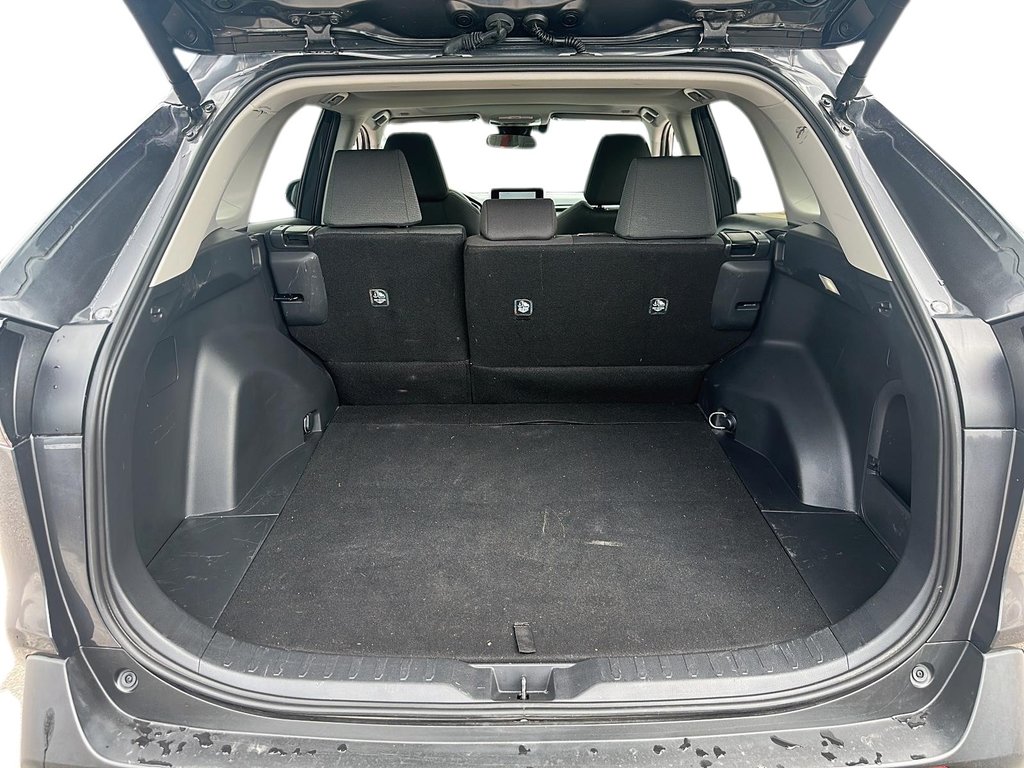 2024 Toyota RAV4 Hybrid XLE AWD in Stratford, Ontario - 6 - w1024h768px