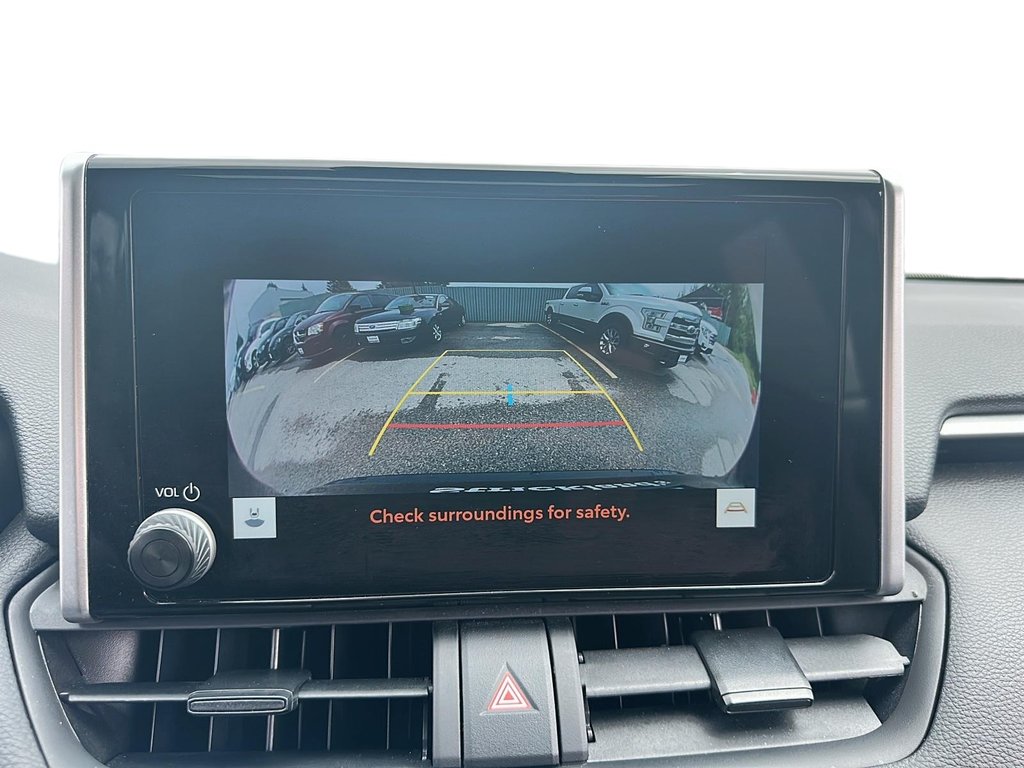 2024 Toyota RAV4 Hybrid XLE AWD in Stratford, Ontario - 17 - w1024h768px