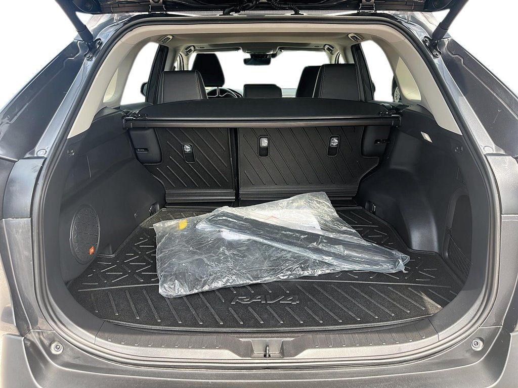 2025 Toyota RAV4 Hybrid Limited AWD in Stratford, Ontario - 6 - w1024h768px