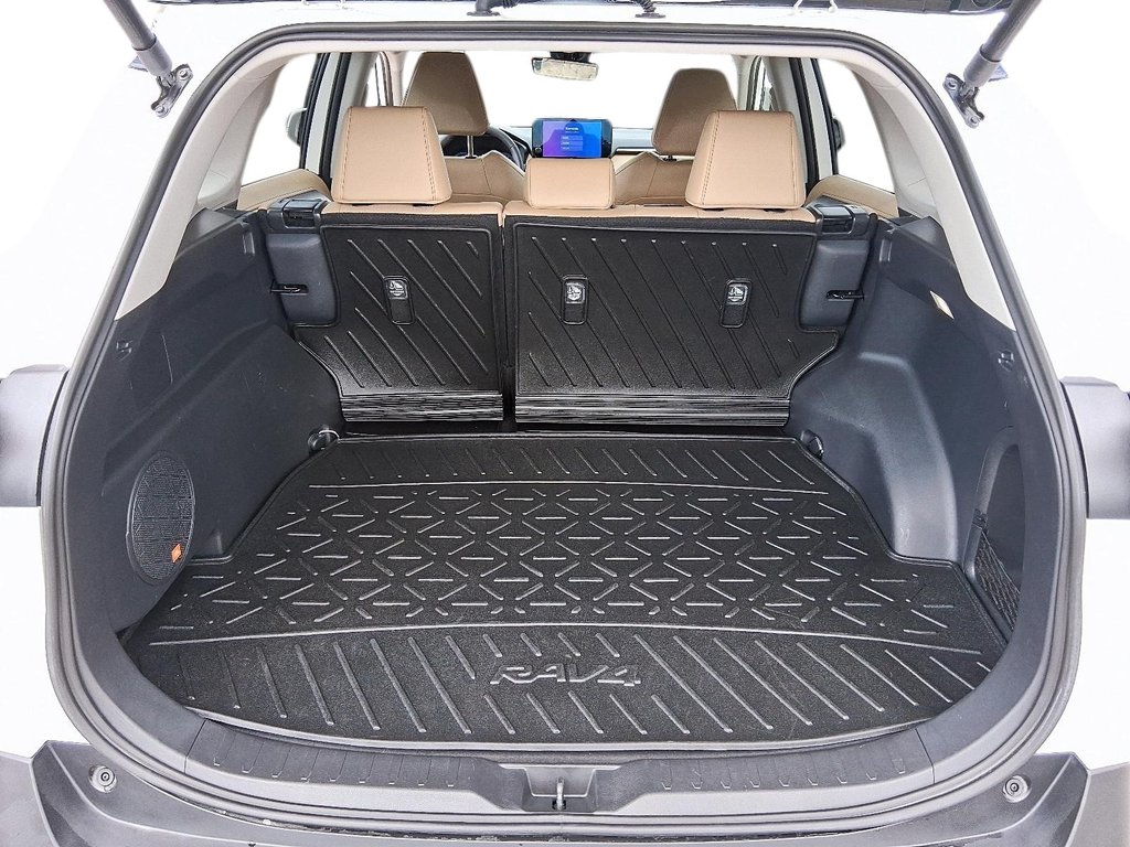2025 Toyota RAV4 Hybrid Limited AWD in Stratford, Ontario - 6 - w1024h768px