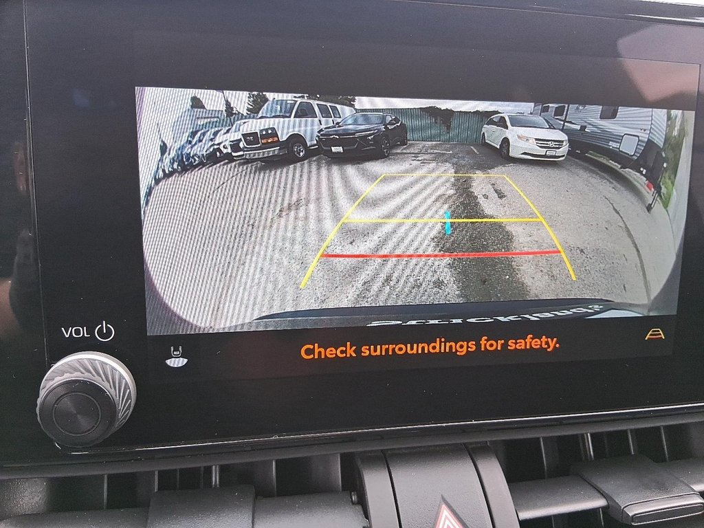 2025 Toyota RAV4 Hybrid XLE AWD in Stratford, Ontario - 16 - w1024h768px