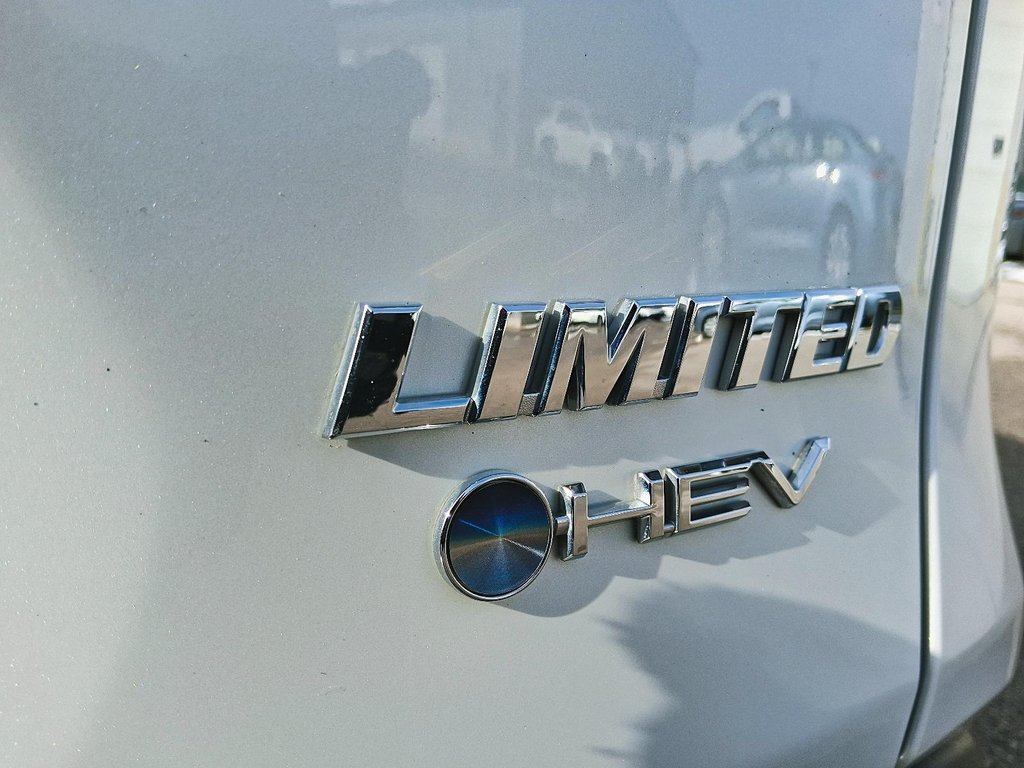 2025 Toyota RAV4 Hybrid Limited AWD in Stratford, Ontario - 8 - w1024h768px