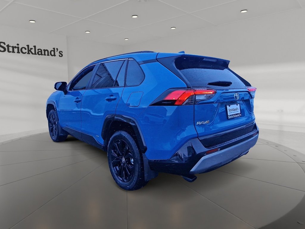 2025 Toyota RAV4 Hybrid SE AWD in Stratford, Ontario - 4 - w1024h768px