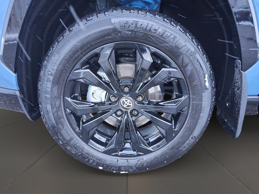 2025 Toyota RAV4 Hybrid SE AWD in Stratford, Ontario - 7 - w1024h768px