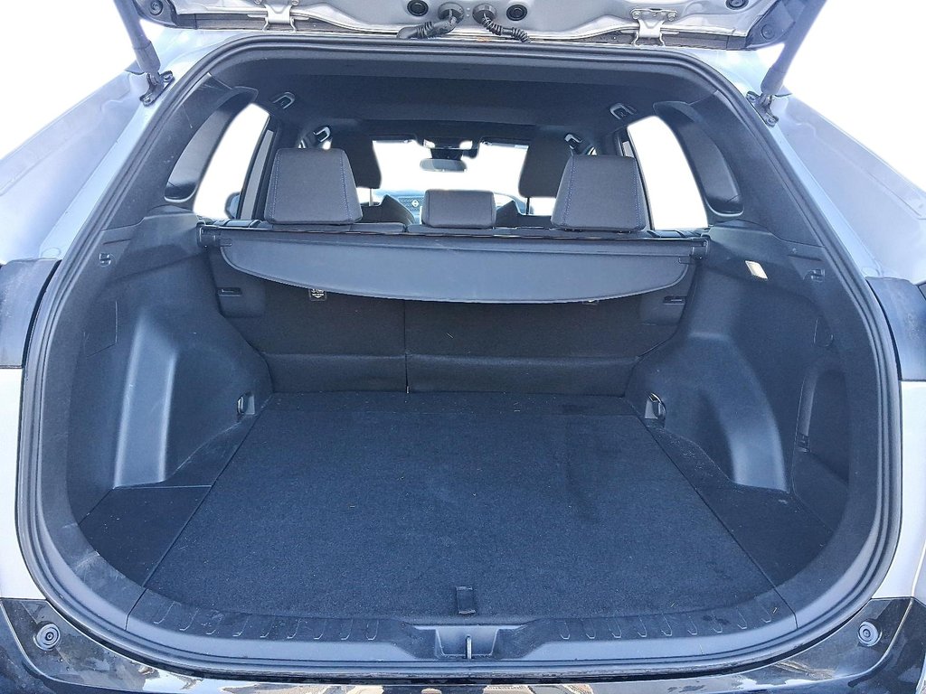 2025 Toyota RAV4 Hybrid SE AWD in Stratford, Ontario - 6 - w1024h768px