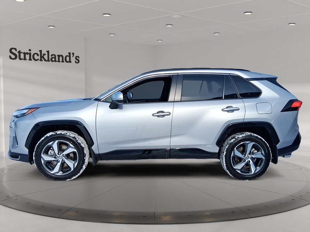 2025 Toyota RAV4 Hybrid SE AWD in Stratford, Ontario - 5 - w1024h768px