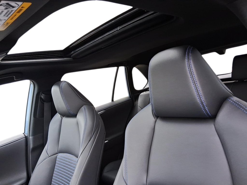 2025 Toyota RAV4 Hybrid XSE AWD in Stratford, Ontario - 18 - w1024h768px