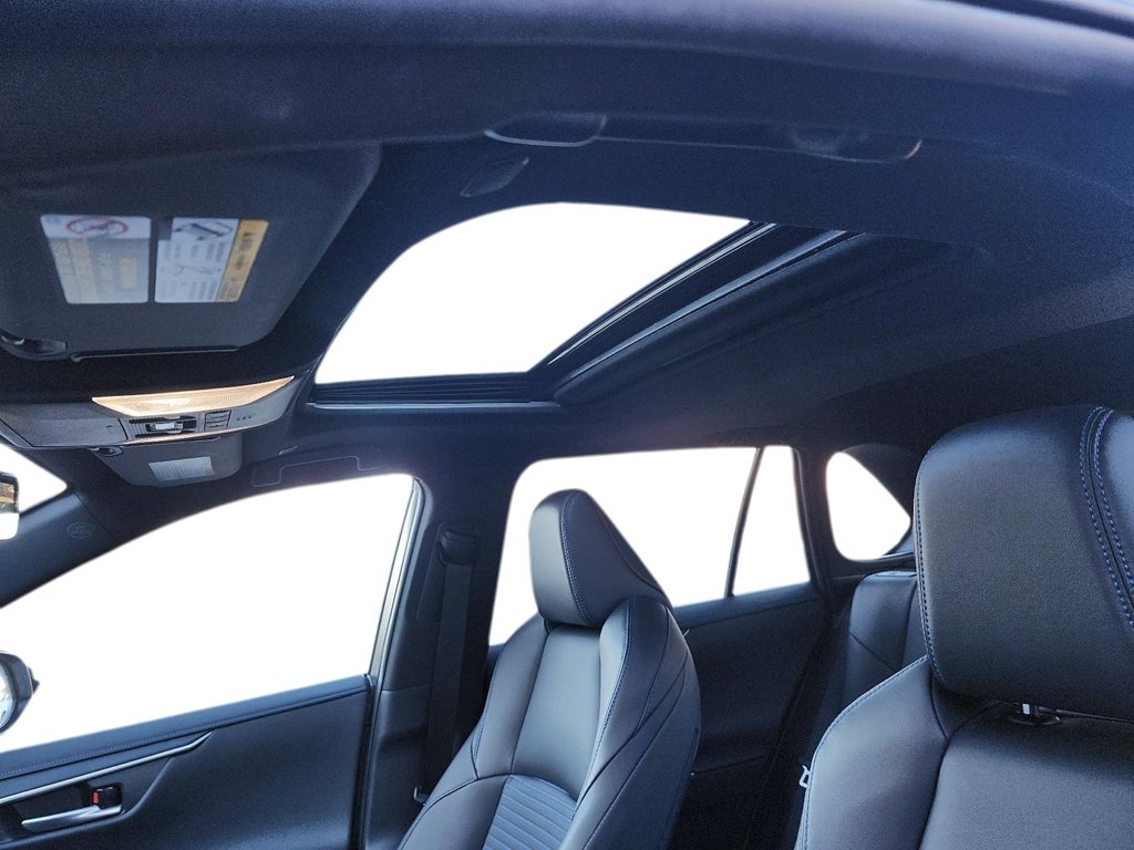 2025 Toyota RAV4 Hybrid XSE AWD in Stratford, Ontario - 15 - w1024h768px