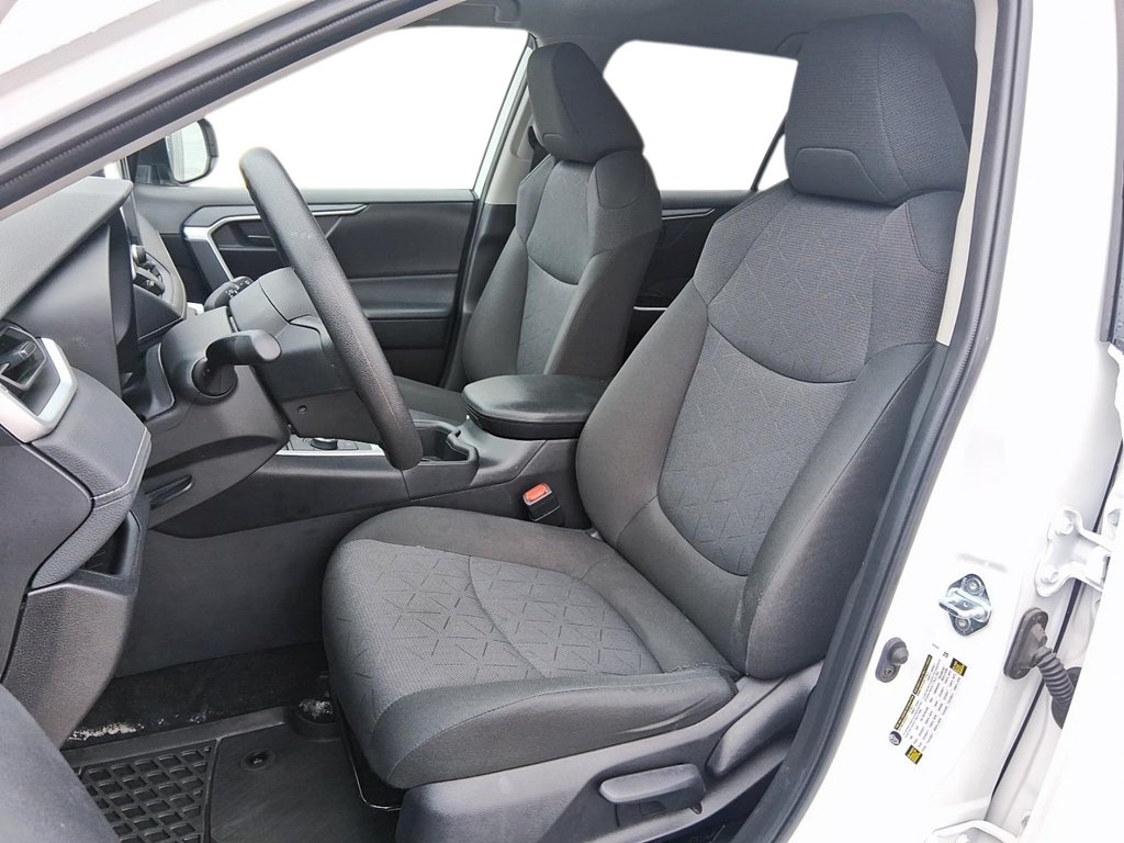 2025 Toyota RAV4 Hybrid LE AWD in Stratford, Ontario - 8 - w1024h768px